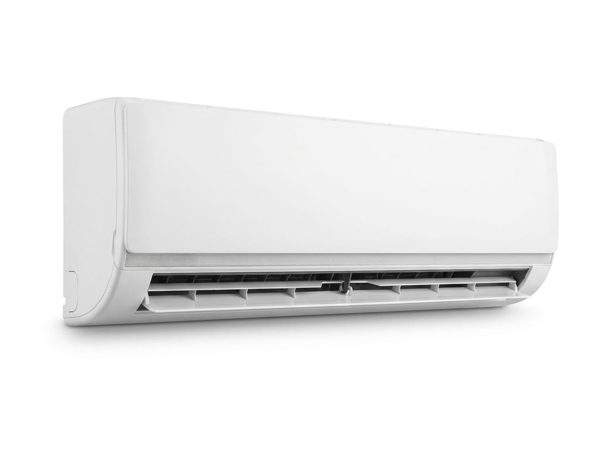 Evaporadora de ar-condicionado split inverter branca com as aletas frontais abertas